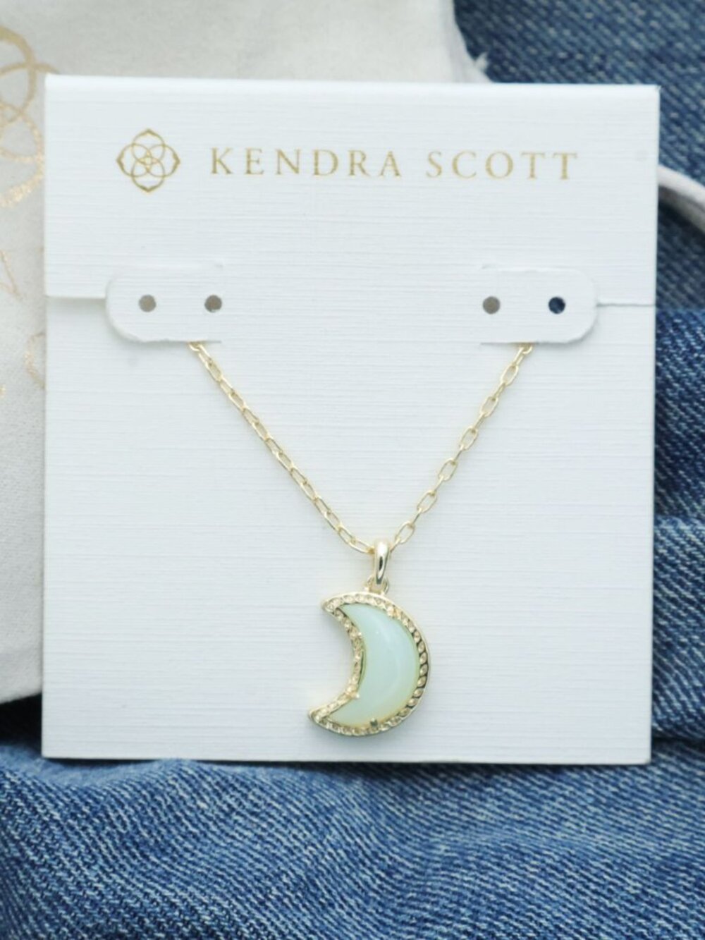 Kendra Scott Moon White Opalescent Resin Necklace NEW